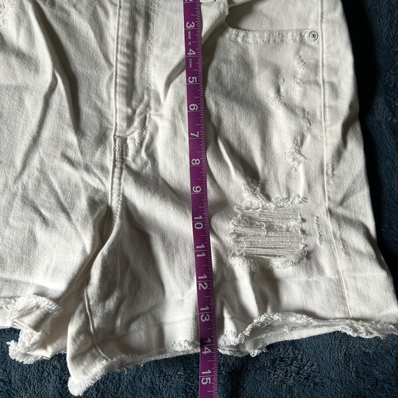 Distressed White Jean Shorts - Picture 6 of 7